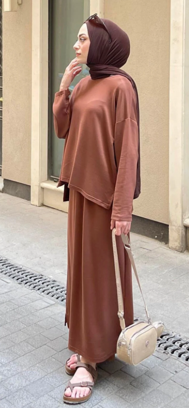 ArsenaBeauty  Kristal Etekli Takım Antrasit